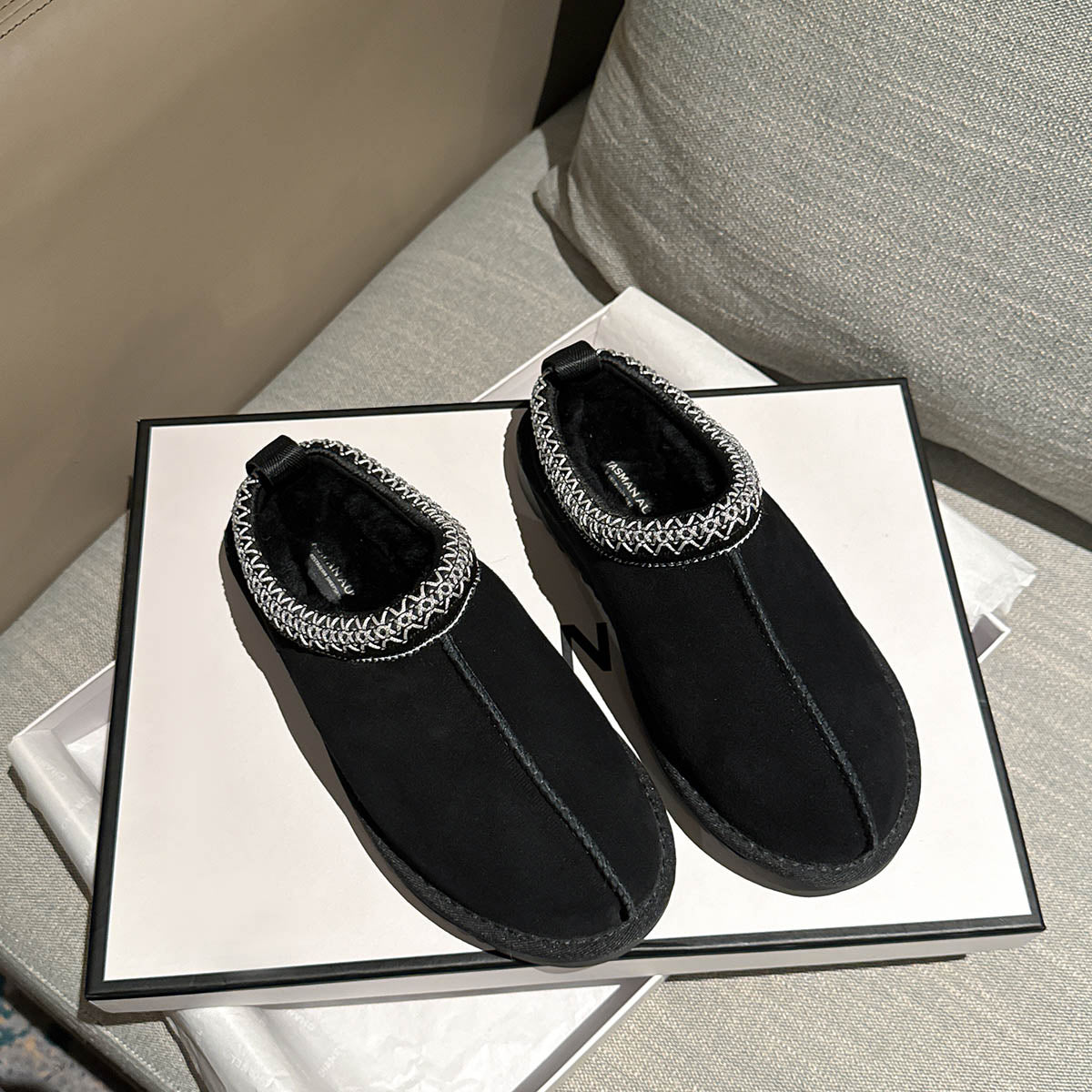 BOHEMIAN BACKLESS SLIPPERS 5885 MEN – UGG DFO - Main Image